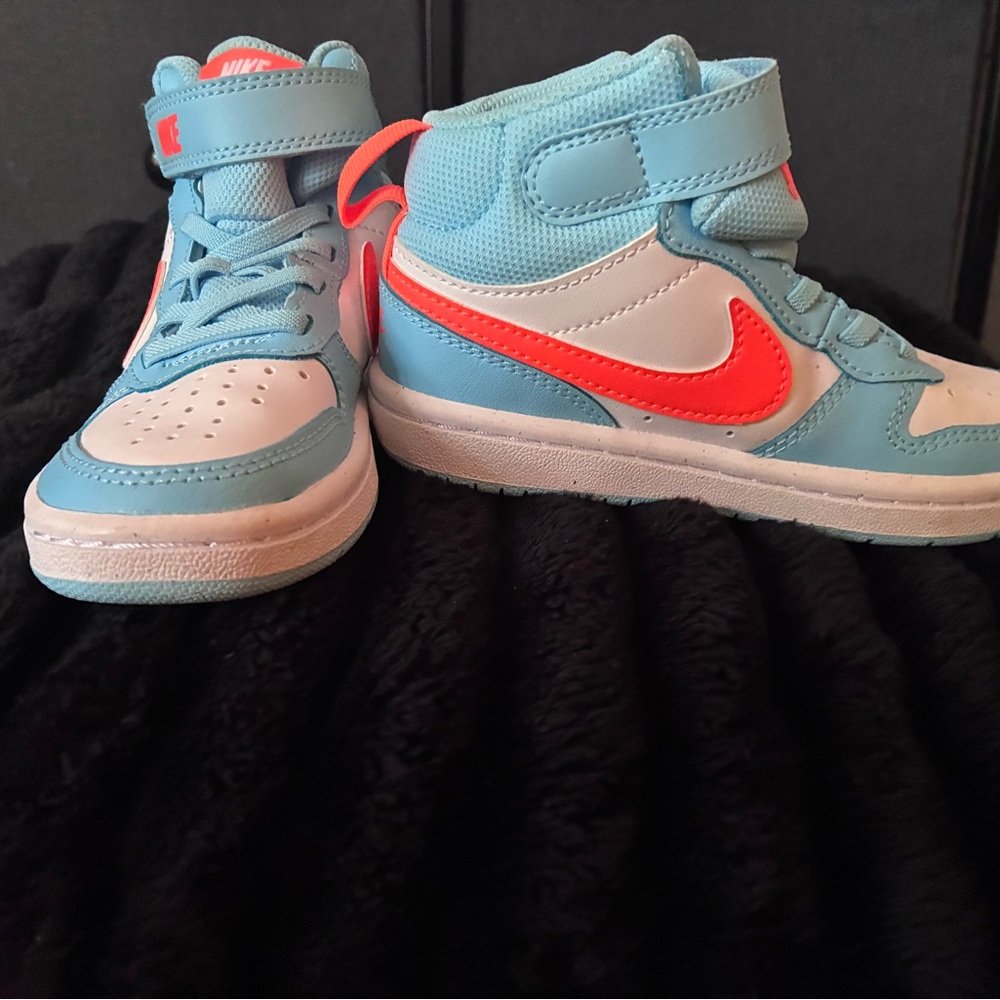 Nike Kids' Light Blue and Bright Orange Sneakers